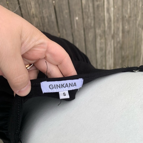 •Black flowy dress - Picture 3 of 3